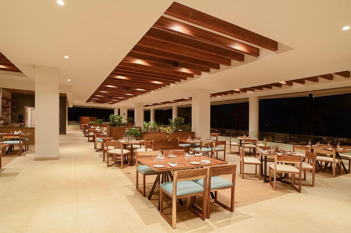 Royalton Splash Riviera Cancun, An Autograph Collection All-Inclusive Resort photo 2