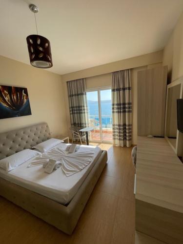 CORAL HOTEL photo 1