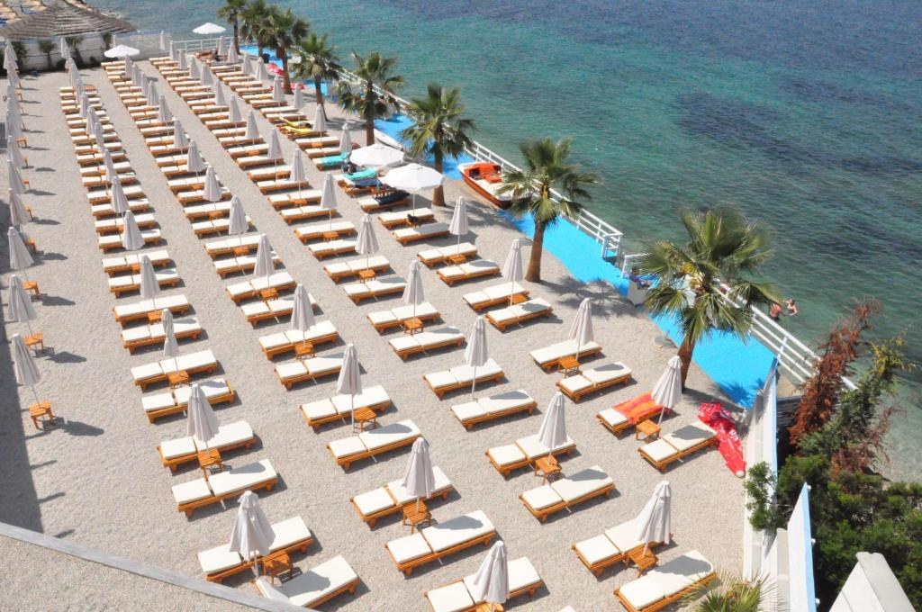 CORAL HOTEL photo 3