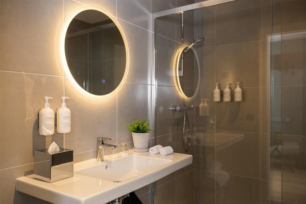 Spark By Hilton Madrid Alcala photo 3