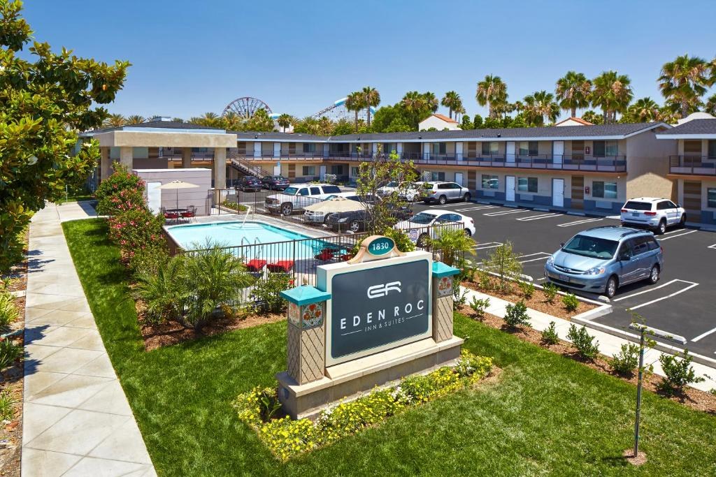 EDEN ROC INN & SUITES