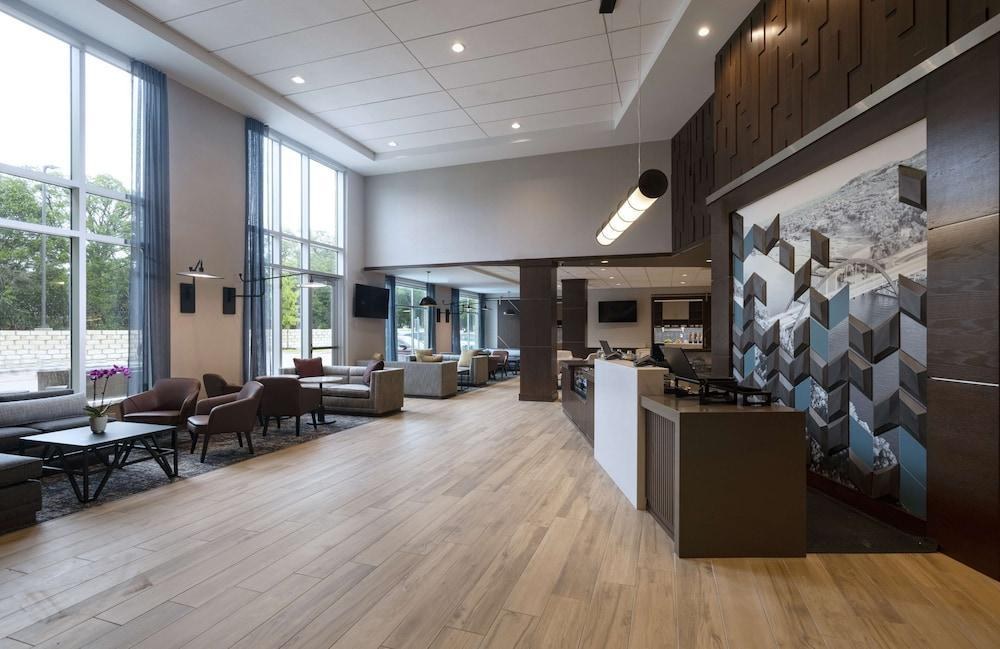 Hyatt Place Austin - Lake Travis photo 1