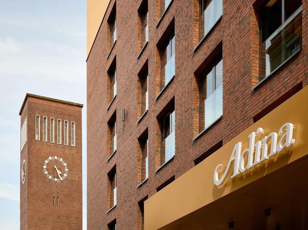 Adina Apartment Hotel Dusseldorf photo 2