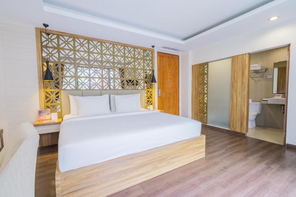 SWISS BELINN SEMINYAK photo 1