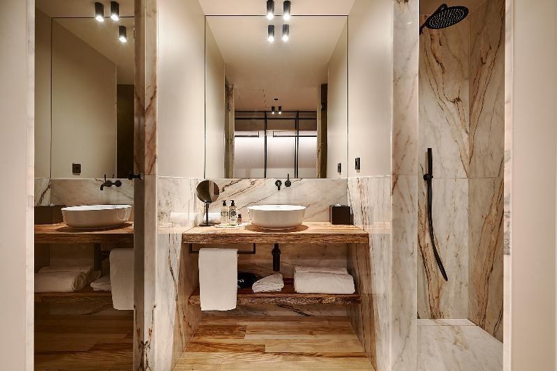 The Log Porto Hotel by Piamonte Hotels photo 1