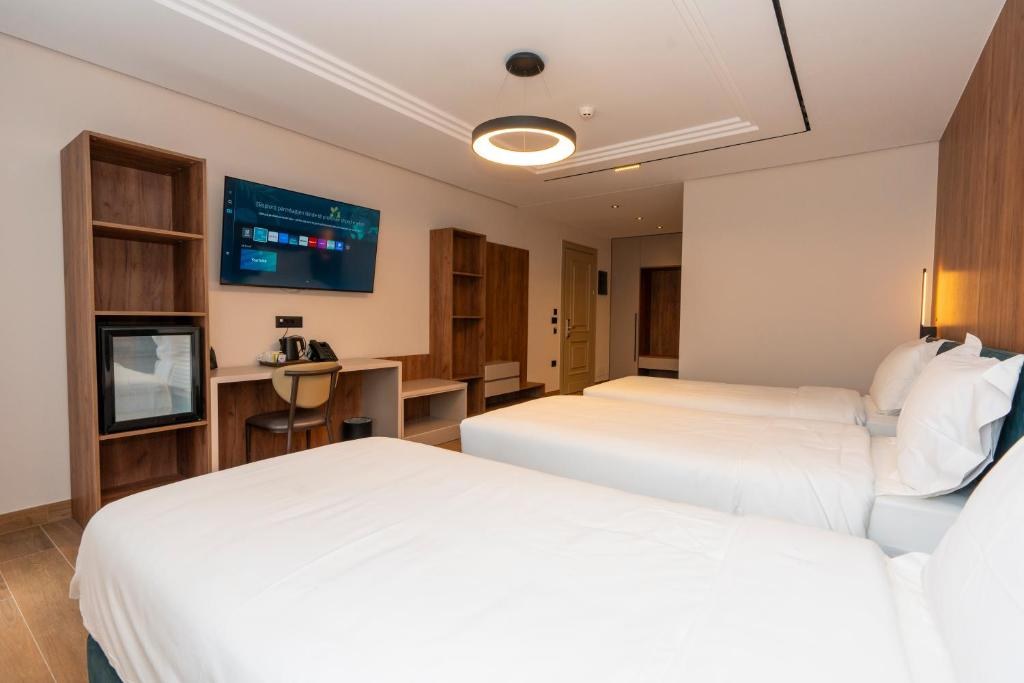 MOZART HOTEL photo 3