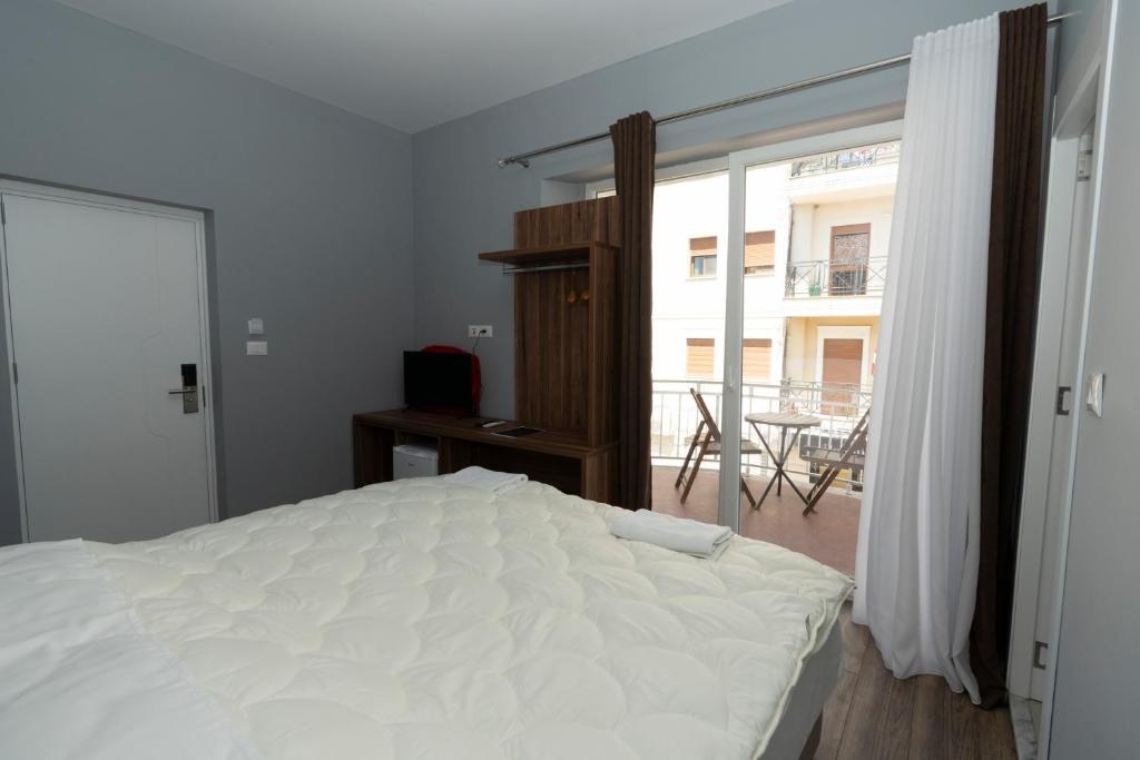 GJUHADOLI HOTEL