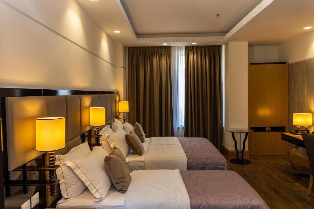 GOLDEN PALACE HOTEL photo 1