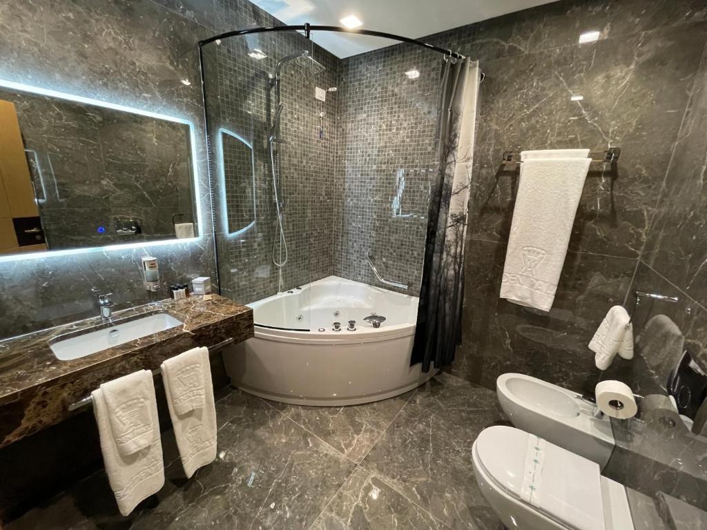 GOLDEN PALACE HOTEL photo 4