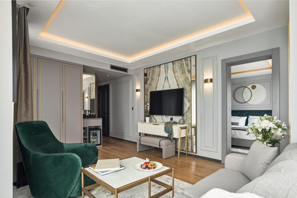 LA FLEUR BOUTIQUE HOTEL photo 2
