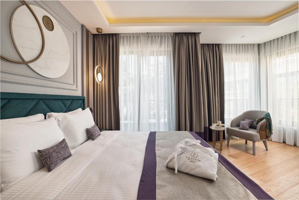LA FLEUR BOUTIQUE HOTEL photo 3