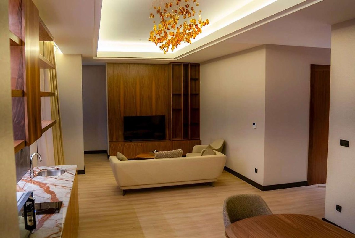 Ramada Hotel & Suites by Wyndham Erbil 32 Park