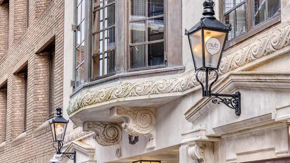hub by Premier Inn London Farringdon - Old Bailey photo 1