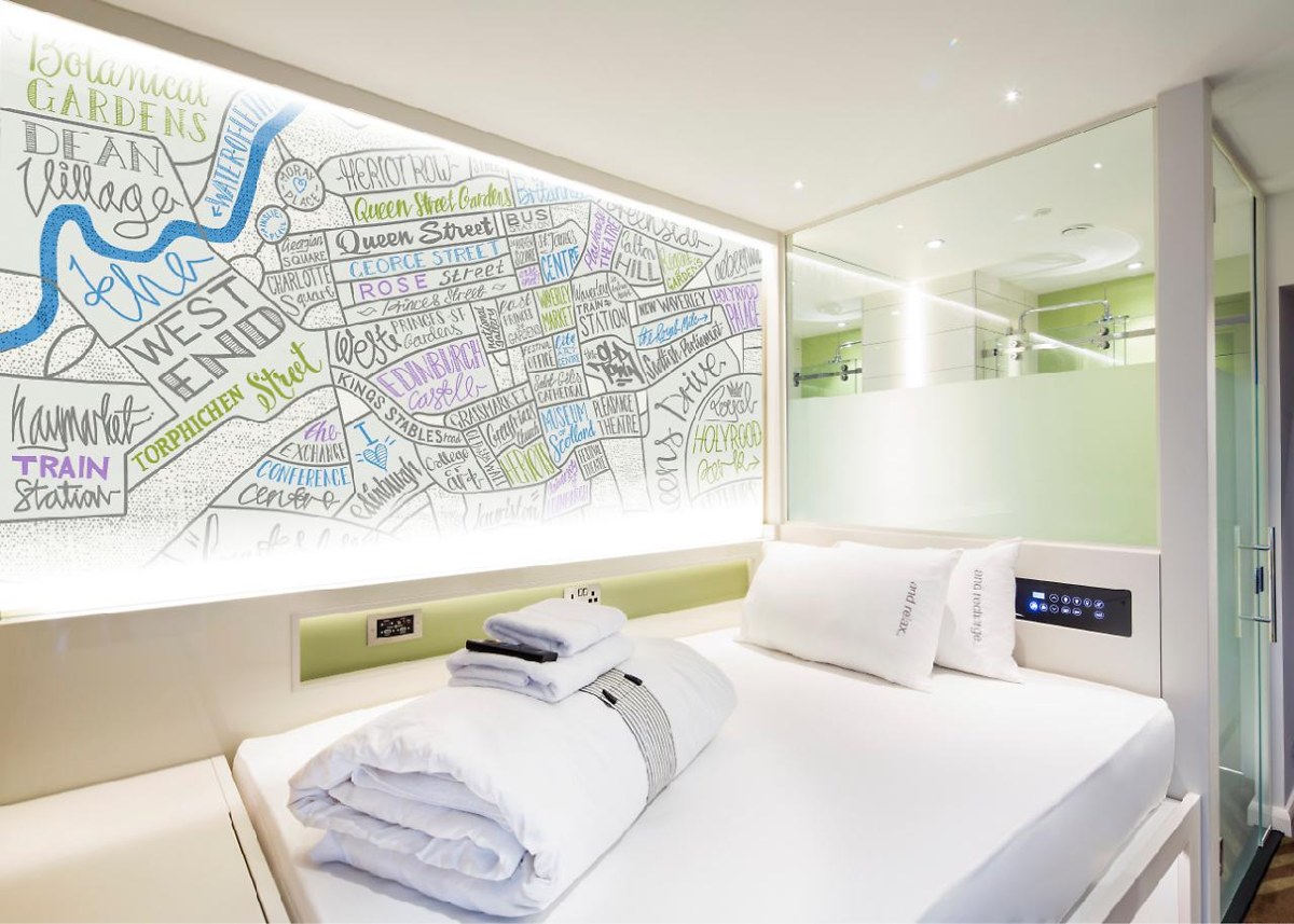 hub by Premier Inn London Farringdon - Old Bailey photo 2