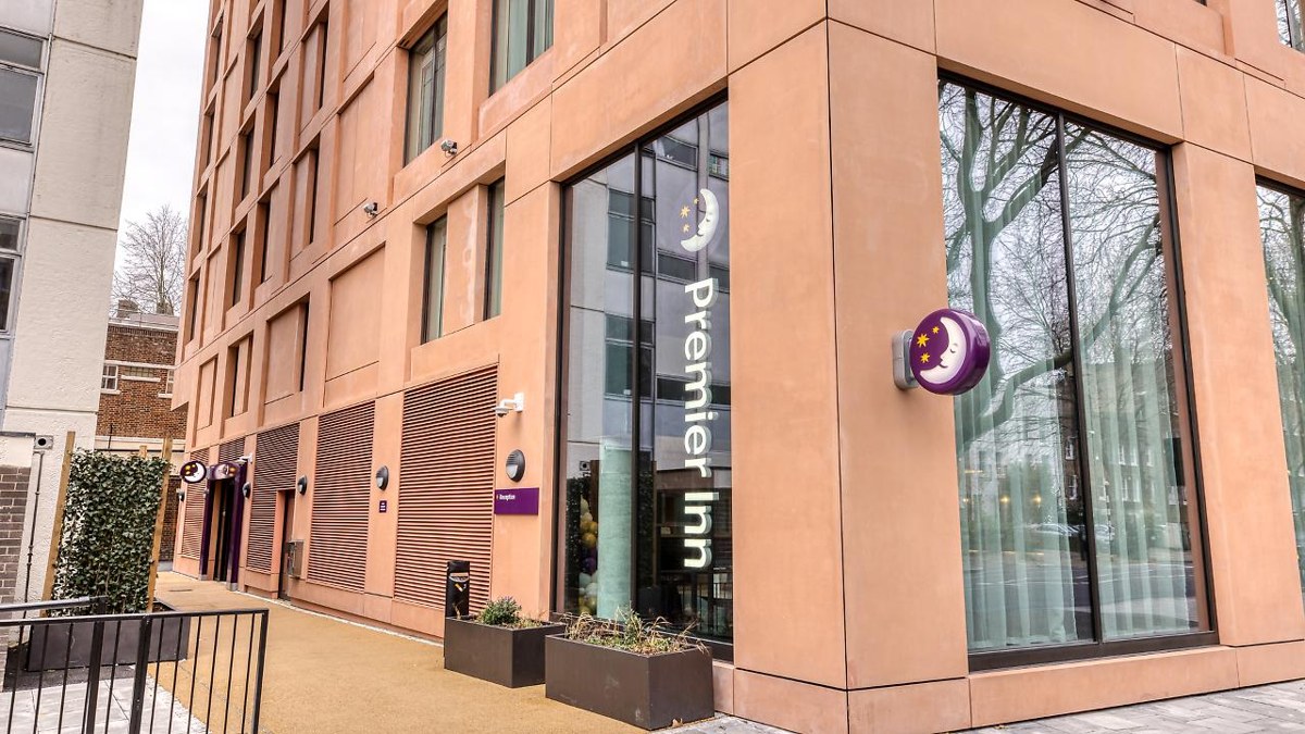 Premier Inn Premier Inn London Waterloo - Lambeth Road photo 1