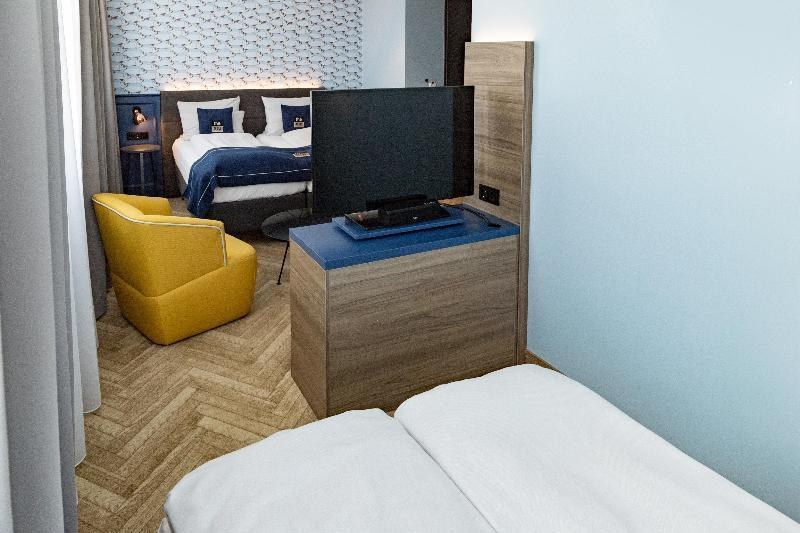 Holiday Inn The Niu Welly Kiel photo 2