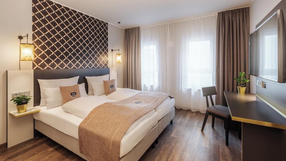Holiday Inn The Niu Mesh Stuttgart Messe photo 2